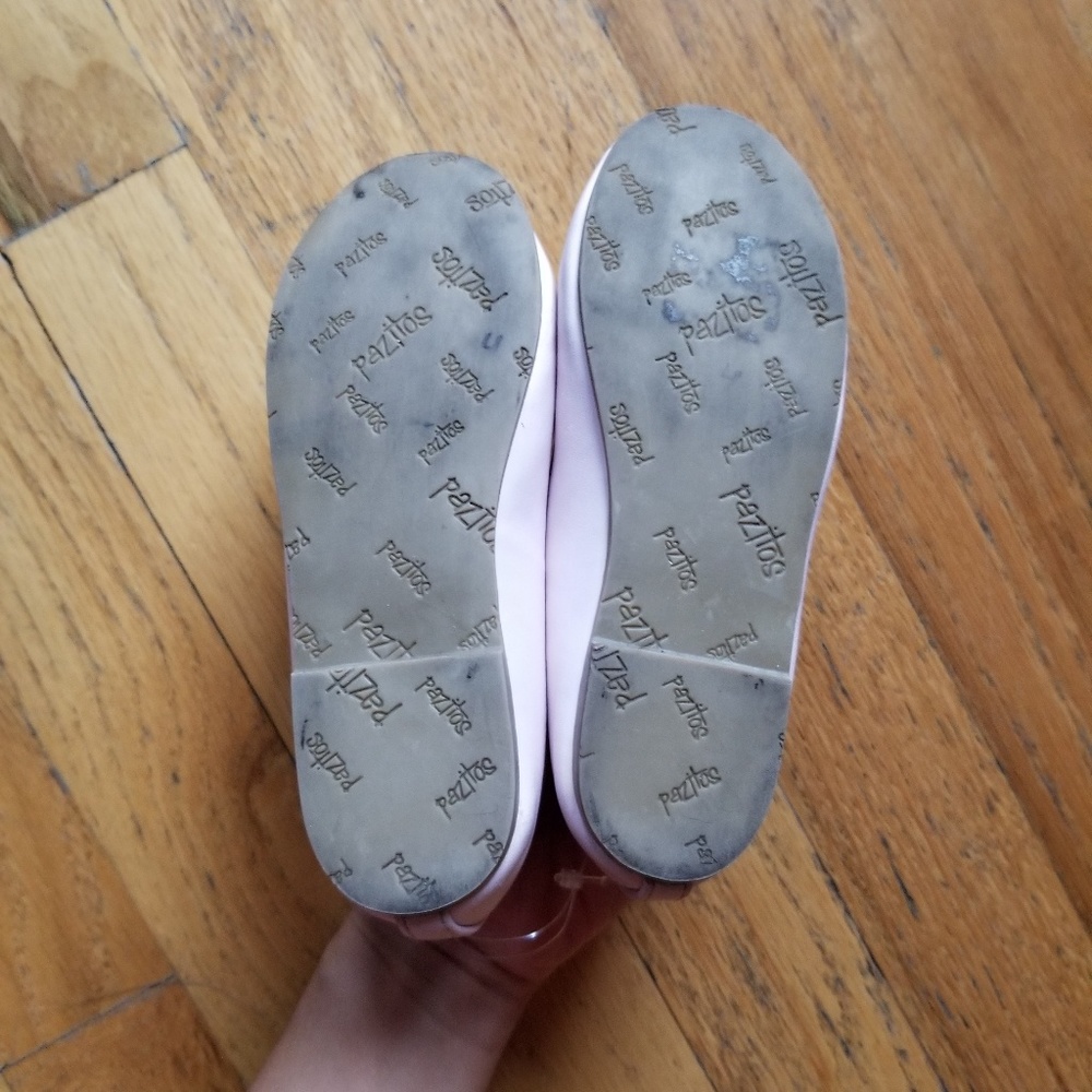 Slip-ons - Picture 2 of 2